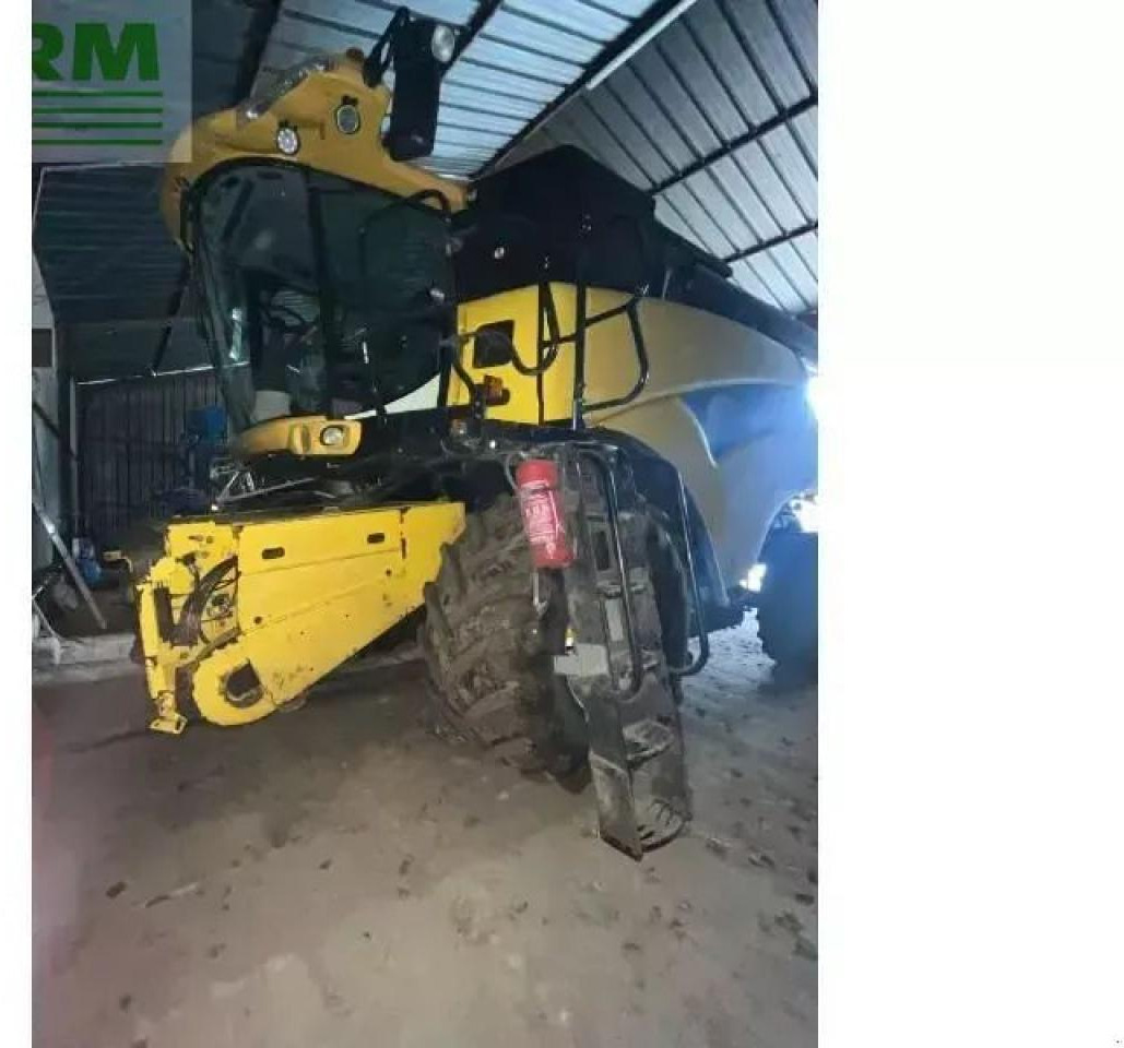 New Holland cr980 - Θεριζοαλωνιστική μηχανή: φωτογραφία 1 New Holland cr980 - Θεριζοαλωνιστική μηχανή: φωτογραφία 1