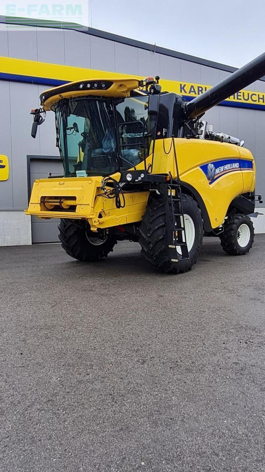 New Holland cx 5.80 - Θεριζοαλωνιστική μηχανή: φωτογραφία 2 New Holland cx 5.80 - Θεριζοαλωνιστική μηχανή: φωτογραφία 2