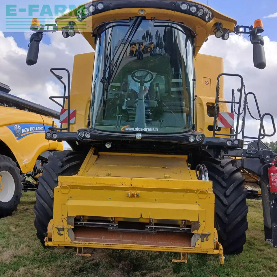 New Holland cx8.70 - Θεριζοαλωνιστική μηχανή: φωτογραφία 3 New Holland cx8.70 - Θεριζοαλωνιστική μηχανή: φωτογραφία 3