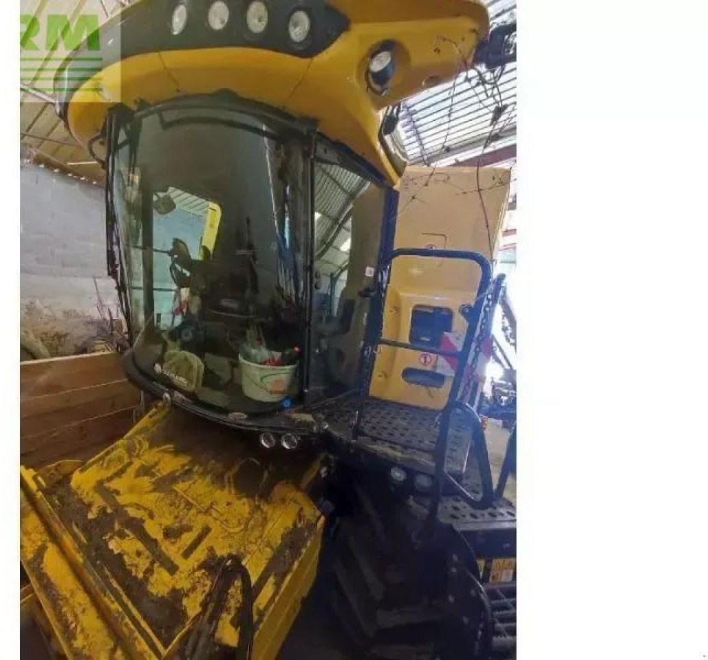 New Holland cx8-70 - Θεριζοαλωνιστική μηχανή: φωτογραφία 1 New Holland cx8-70 - Θεριζοαλωνιστική μηχανή: φωτογραφία 1