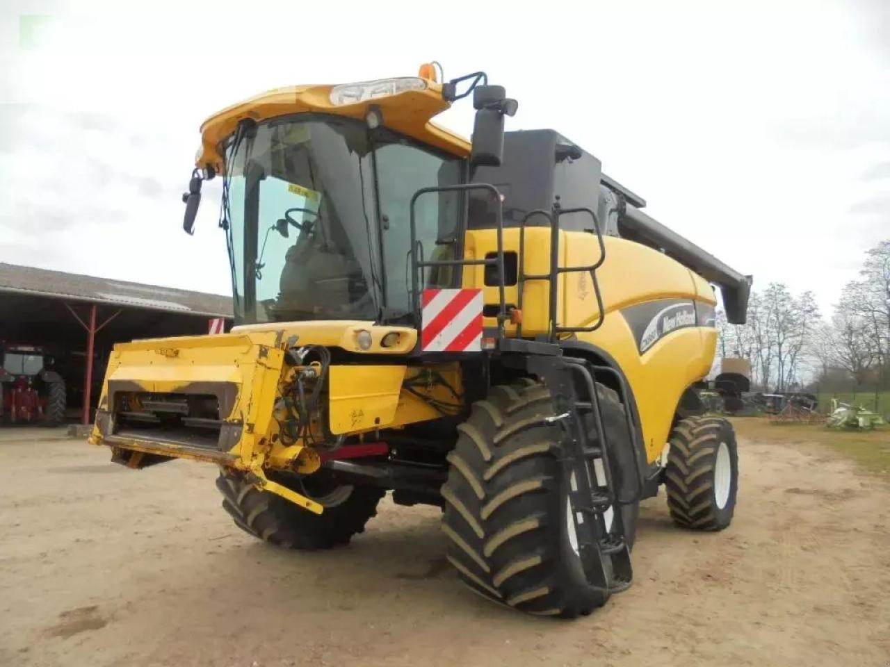 New Holland cx860sl - Θεριζοαλωνιστική μηχανή: φωτογραφία 2 New Holland cx860sl - Θεριζοαλωνιστική μηχανή: φωτογραφία 2