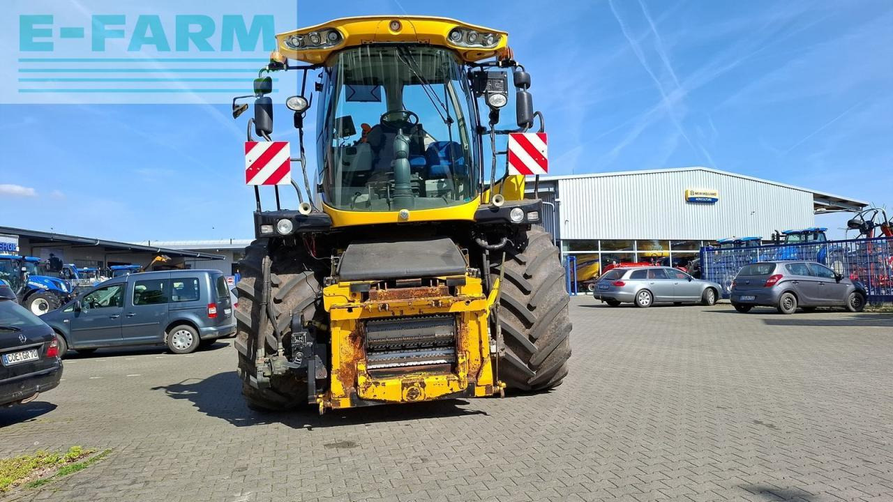 New Holland fr 700 / fr700 - Ενσιρωτική μηχανή: φωτογραφία 3 New Holland fr 700 / fr700 - Ενσιρωτική μηχανή: φωτογραφία 3