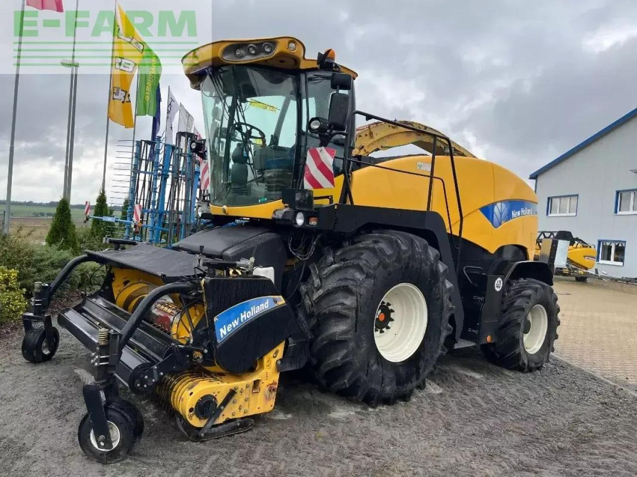 New Holland fr 9050 - Ενσιρωτική μηχανή: φωτογραφία 1 New Holland fr 9050 - Ενσιρωτική μηχανή: φωτογραφία 1