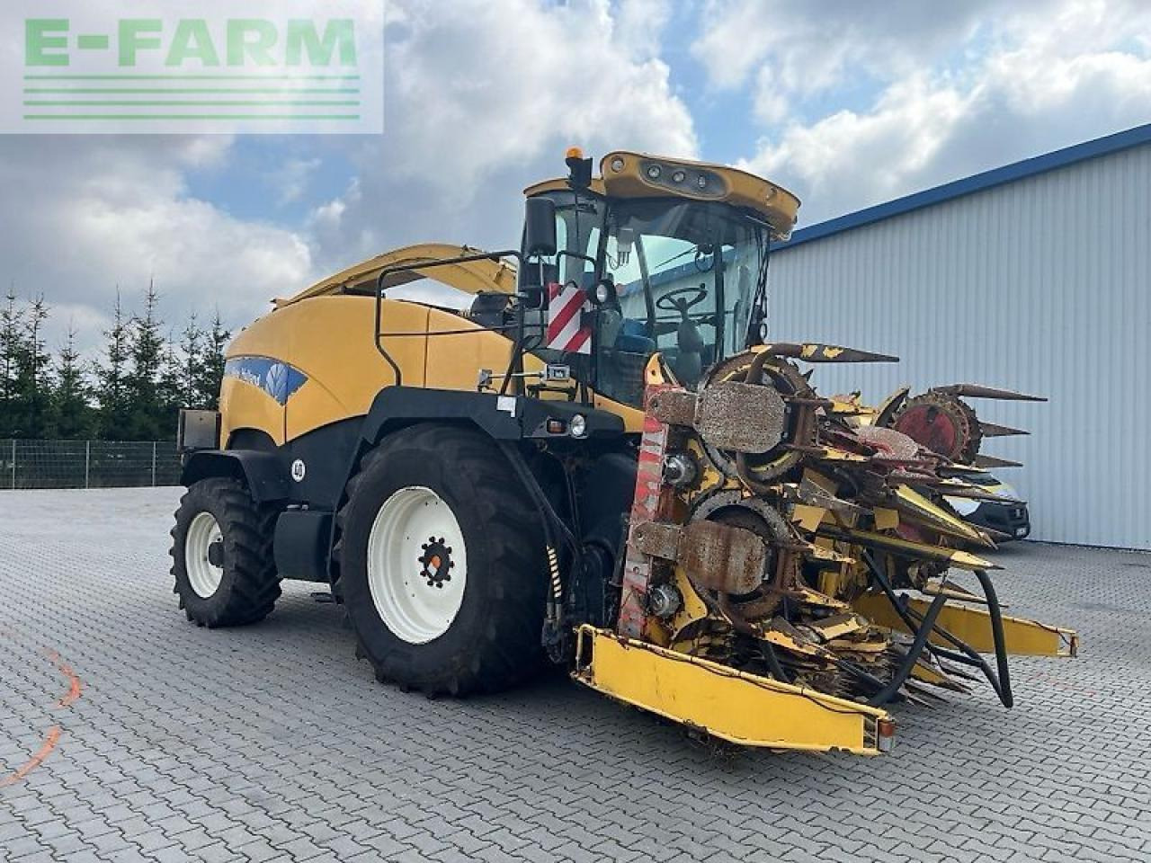 New Holland fr 9060 - Ενσιρωτική μηχανή: φωτογραφία 3 New Holland fr 9060 - Ενσιρωτική μηχανή: φωτογραφία 3