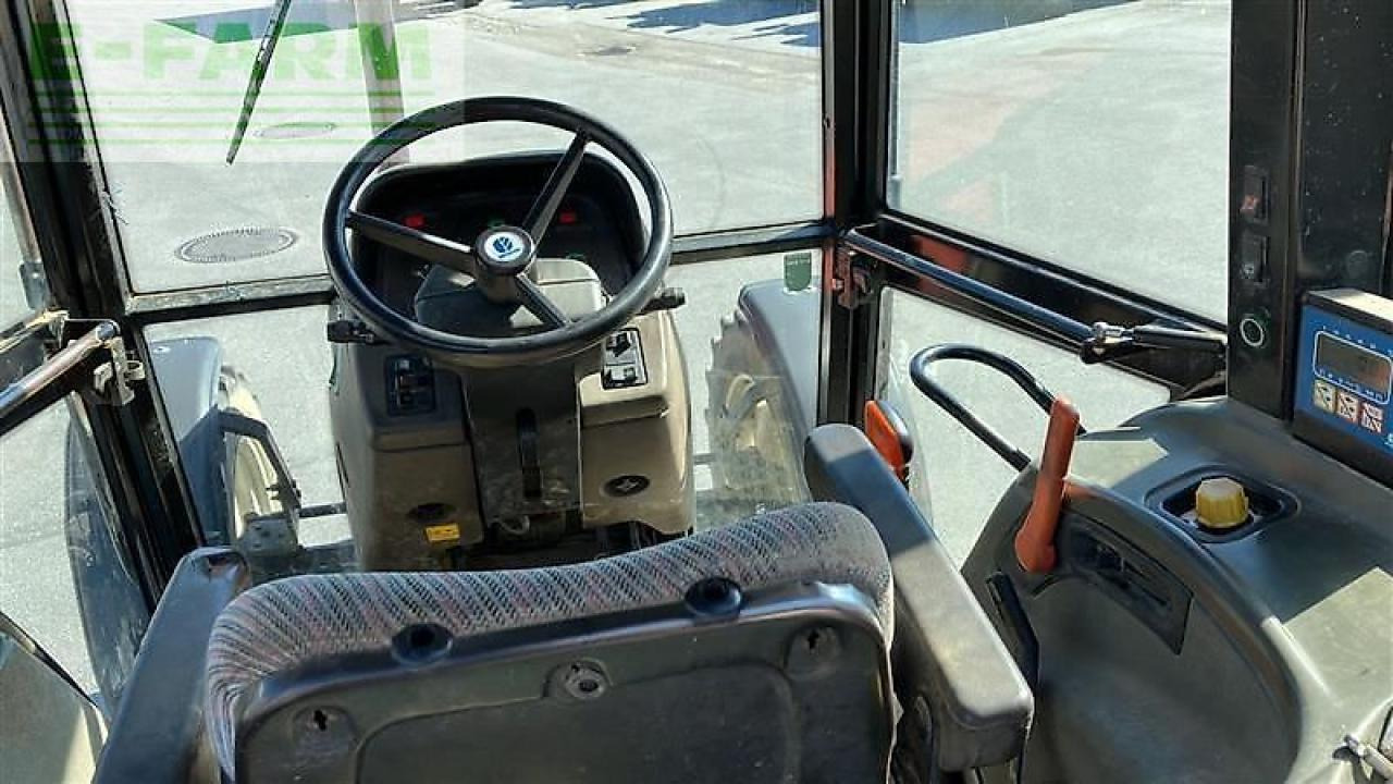New Holland l65 - Τρακτέρ: φωτογραφία 5 New Holland l65 - Τρακτέρ: φωτογραφία 5