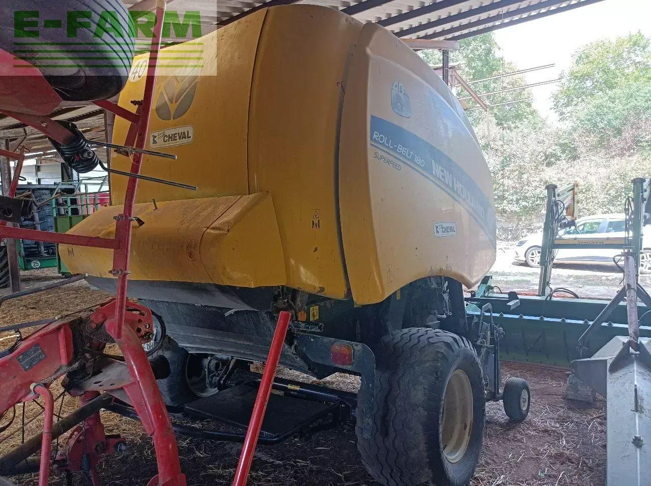 New Holland rb 180 superfeed - Χορτοδετική μηχανή τετράγωνες μπάλες: φωτογραφία 5 New Holland rb 180 superfeed - Χορτοδετική μηχανή τετράγωνες μπάλες: φωτογραφία 5