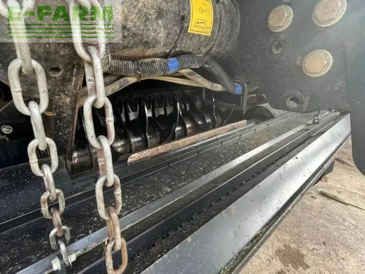 New Holland roll belt 180 - Χορτοδετική μηχανή τετράγωνες μπάλες: φωτογραφία 4 New Holland roll belt 180 - Χορτοδετική μηχανή τετράγωνες μπάλες: φωτογραφία 4