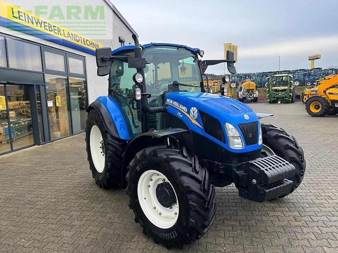 New Holland t 5.95 - Τρακτέρ: φωτογραφία 2 New Holland t 5.95 - Τρακτέρ: φωτογραφία 2