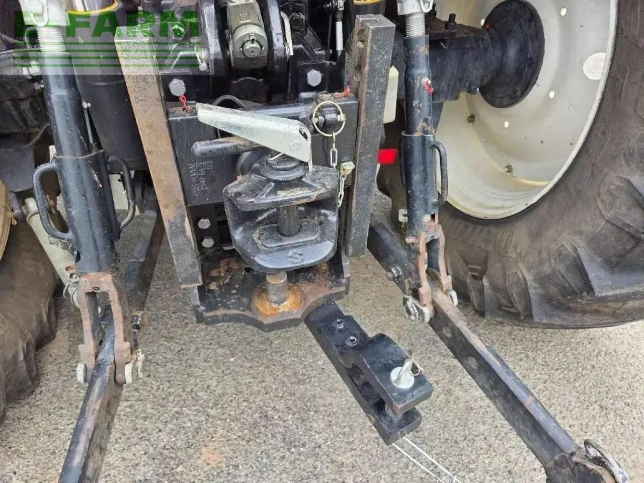 New Holland t.6 155 dc - Τρακτέρ: φωτογραφία 2 New Holland t.6 155 dc - Τρακτέρ: φωτογραφία 2