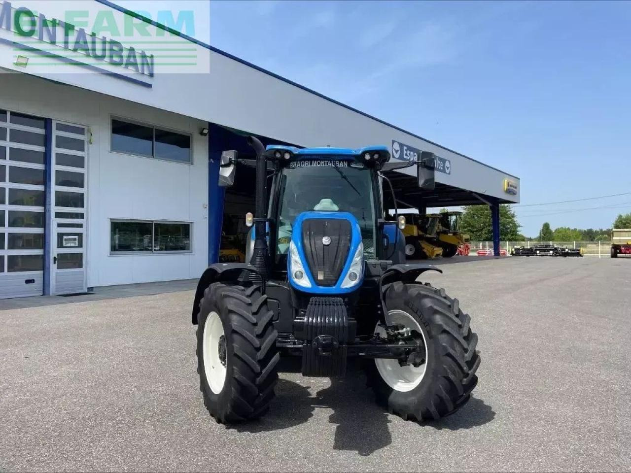 New Holland t 6.155 - Τρακτέρ: φωτογραφία 2 New Holland t 6.155 - Τρακτέρ: φωτογραφία 2