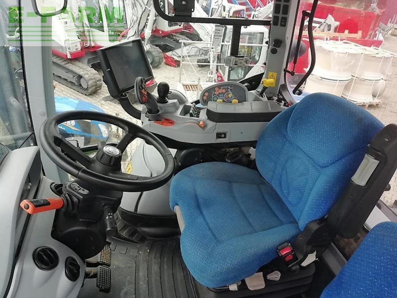 New Holland t 7.200 ac - Τρακτέρ: φωτογραφία 5 New Holland t 7.200 ac - Τρακτέρ: φωτογραφία 5