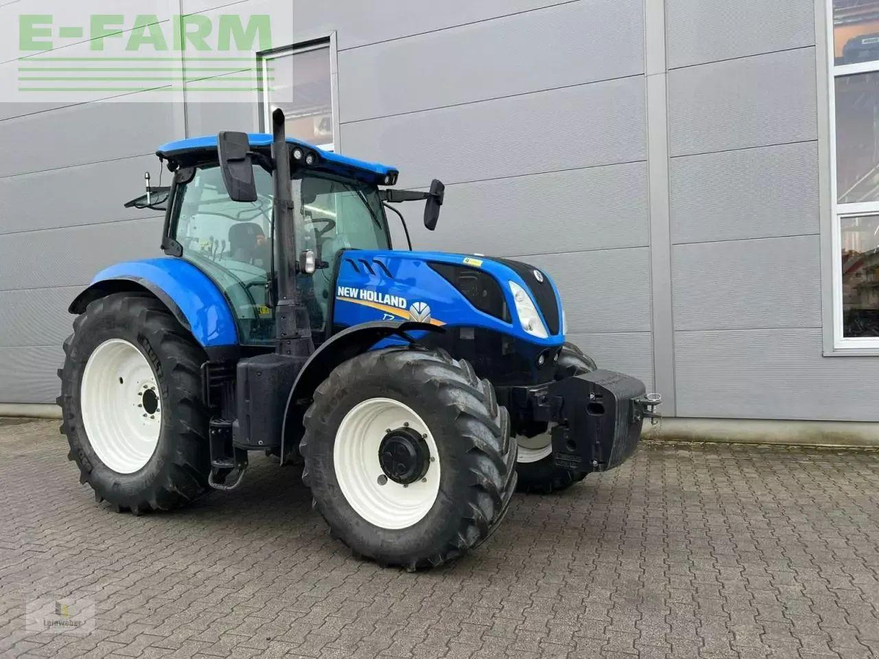 New Holland t 7.210 rc - Τρακτέρ: φωτογραφία 1 New Holland t 7.210 rc - Τρακτέρ: φωτογραφία 1