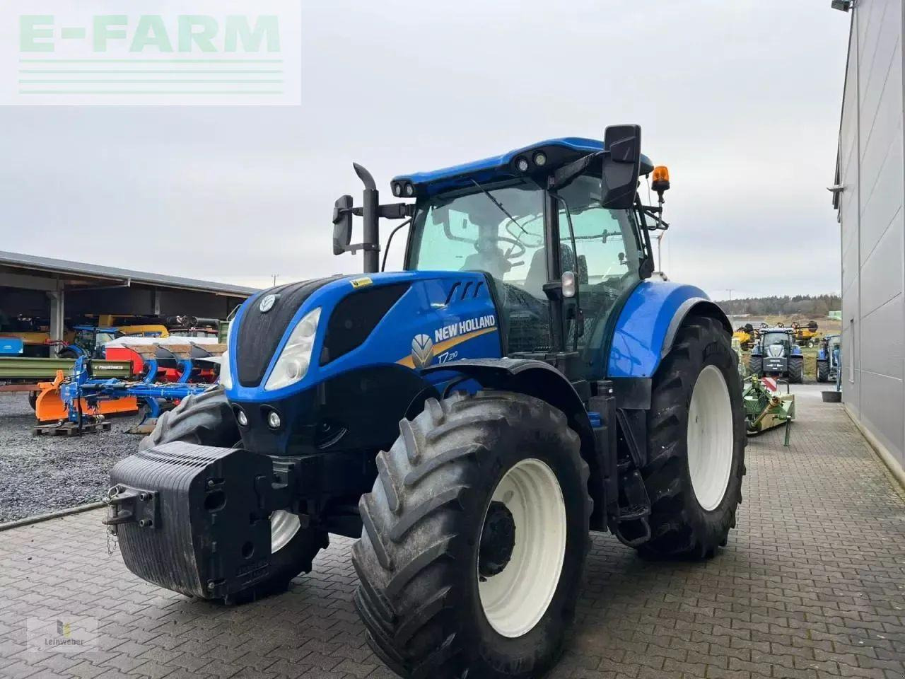 New Holland t 7.210 rc - Τρακτέρ: φωτογραφία 2 New Holland t 7.210 rc - Τρακτέρ: φωτογραφία 2