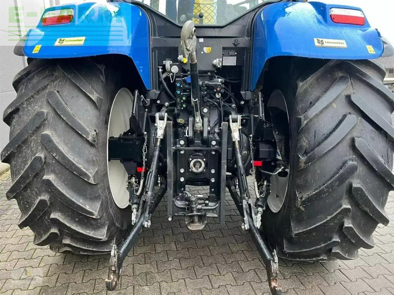 New Holland t 7.210 rc - Τρακτέρ: φωτογραφία 5 New Holland t 7.210 rc - Τρακτέρ: φωτογραφία 5