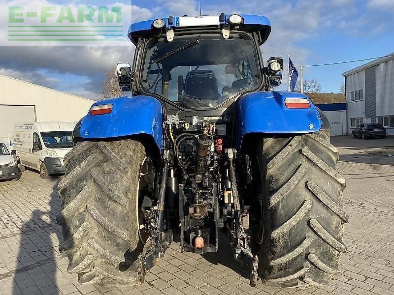 New Holland t 7.220 ac - Τρακτέρ: φωτογραφία 3 New Holland t 7.220 ac - Τρακτέρ: φωτογραφία 3
