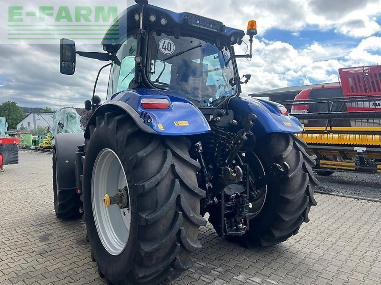 New Holland t 7.225 ac - Τρακτέρ: φωτογραφία 4 New Holland t 7.225 ac - Τρακτέρ: φωτογραφία 4