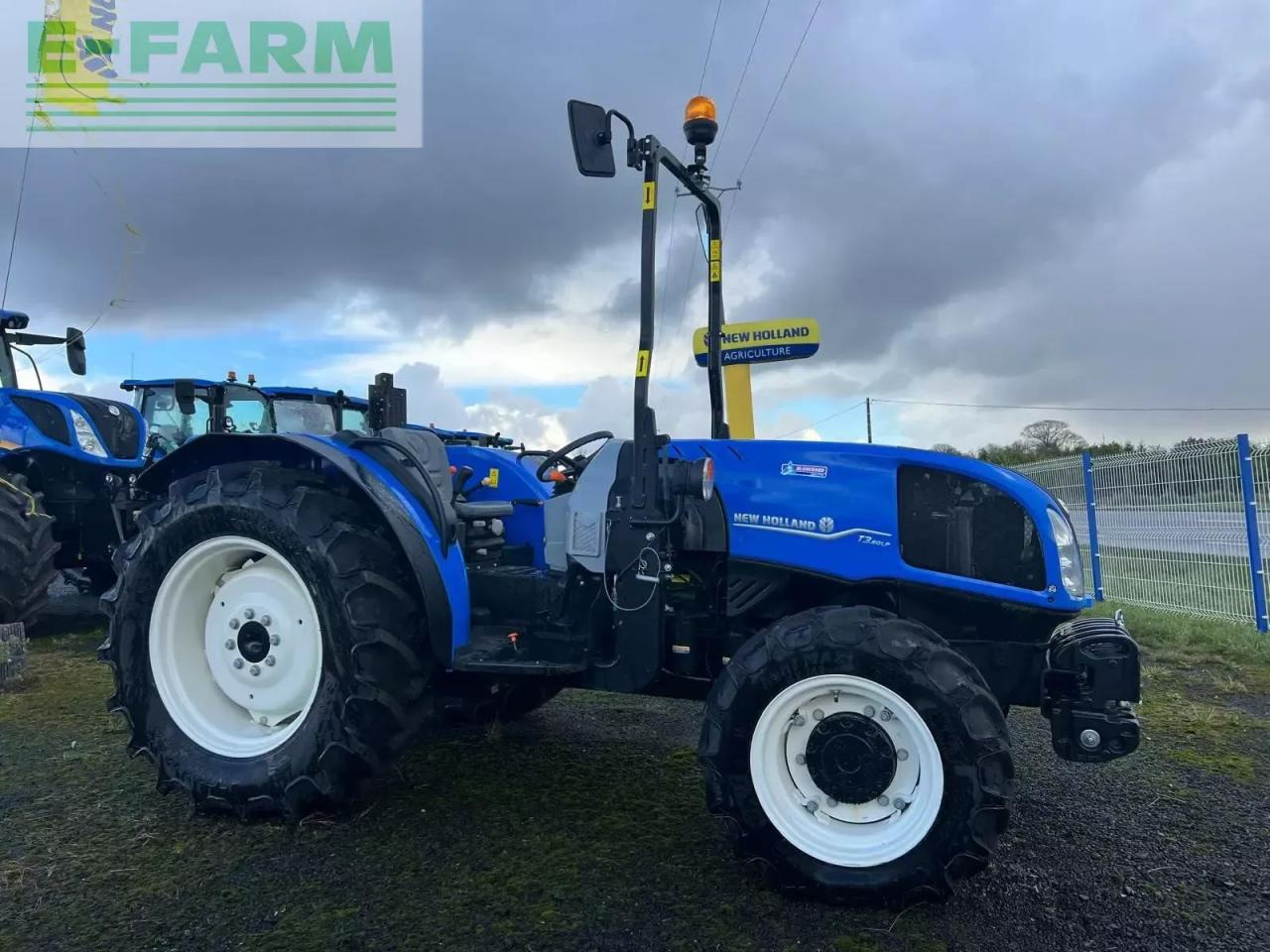 New Holland t3.60lp LP - Τρακτέρ: φωτογραφία 1 New Holland t3.60lp LP - Τρακτέρ: φωτογραφία 1