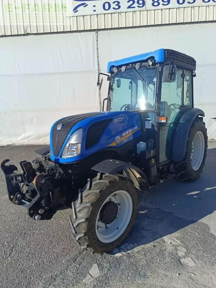 New Holland t4.80 f F - Τρακτέρ: φωτογραφία 1 New Holland t4.80 f F - Τρακτέρ: φωτογραφία 1