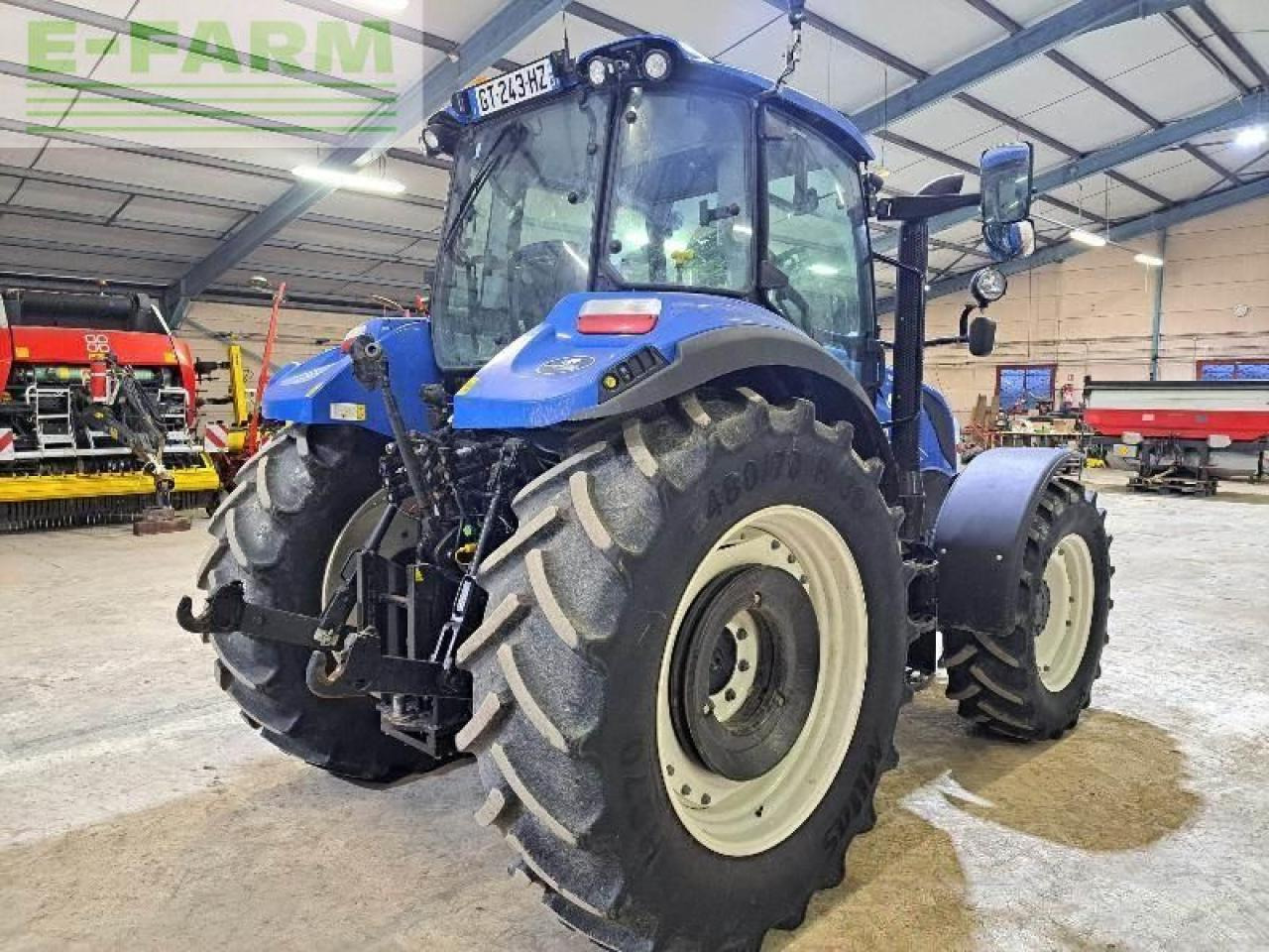 New Holland t5.110 - Τρακτέρ: φωτογραφία 3 New Holland t5.110 - Τρακτέρ: φωτογραφία 3