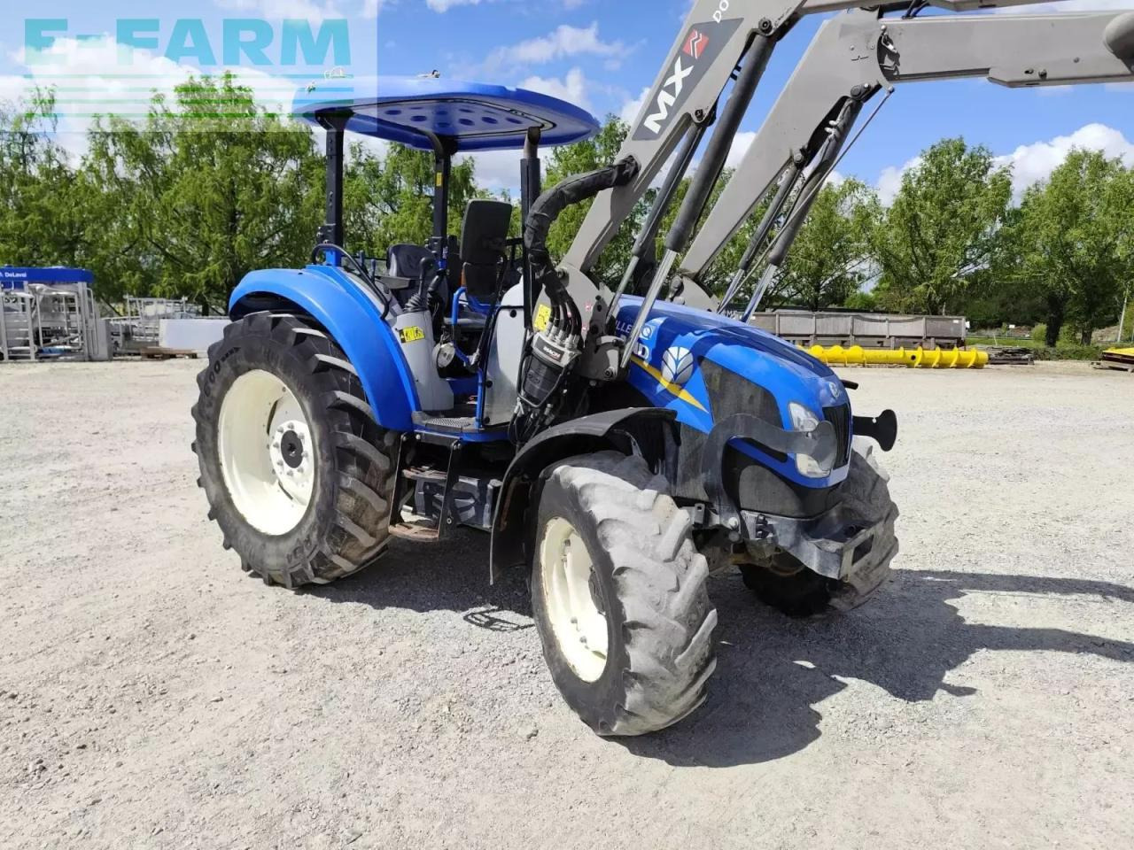 New Holland t5.115dc - Τρακτέρ: φωτογραφία 1 New Holland t5.115dc - Τρακτέρ: φωτογραφία 1