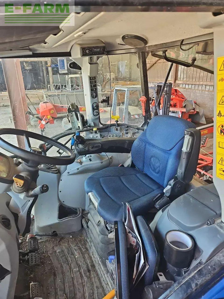 Τρακτέρ New Holland t5.120 ec EC: φωτογραφία 6