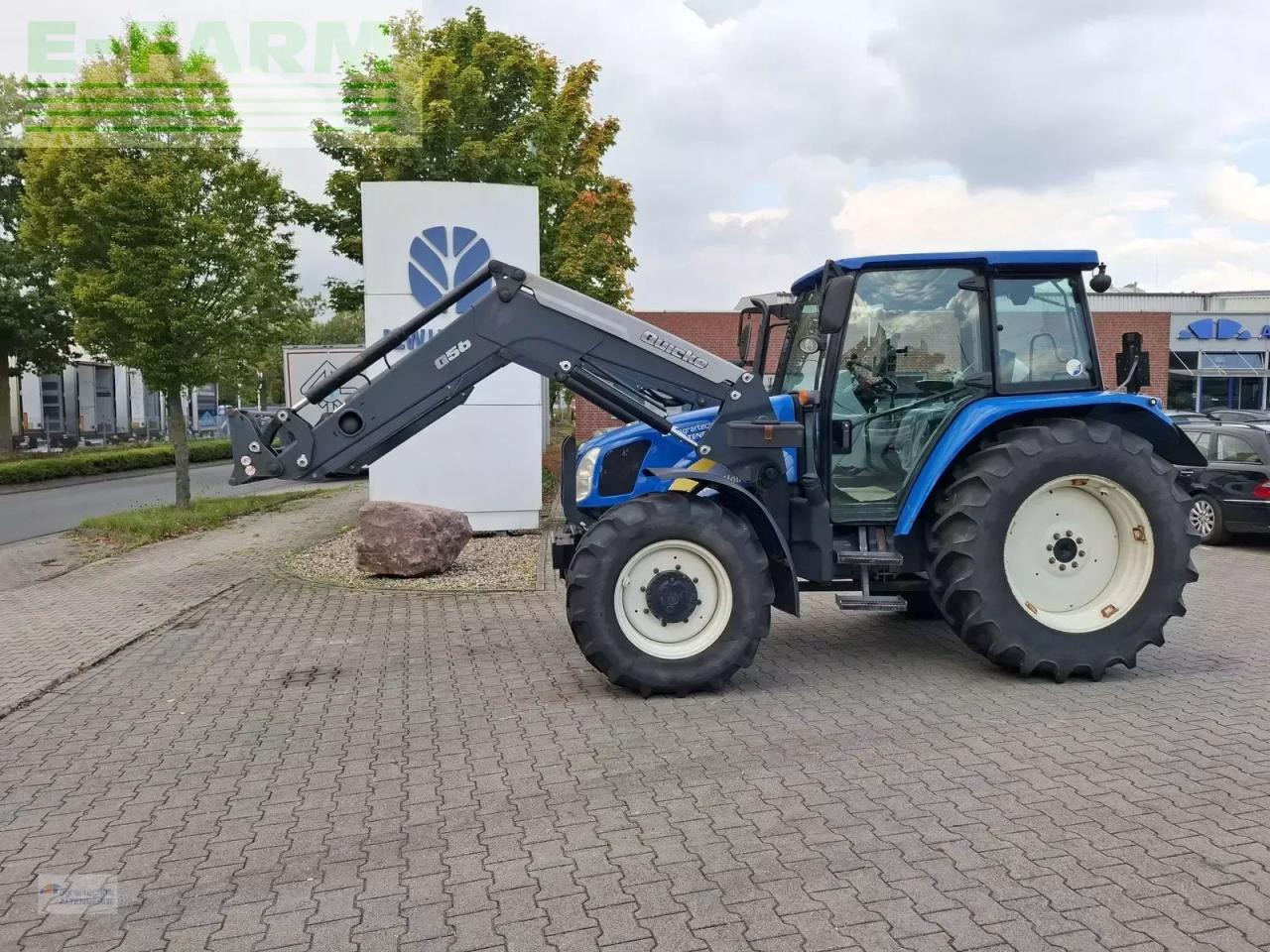New Holland t5050 - Τρακτέρ: φωτογραφία 2 New Holland t5050 - Τρακτέρ: φωτογραφία 2