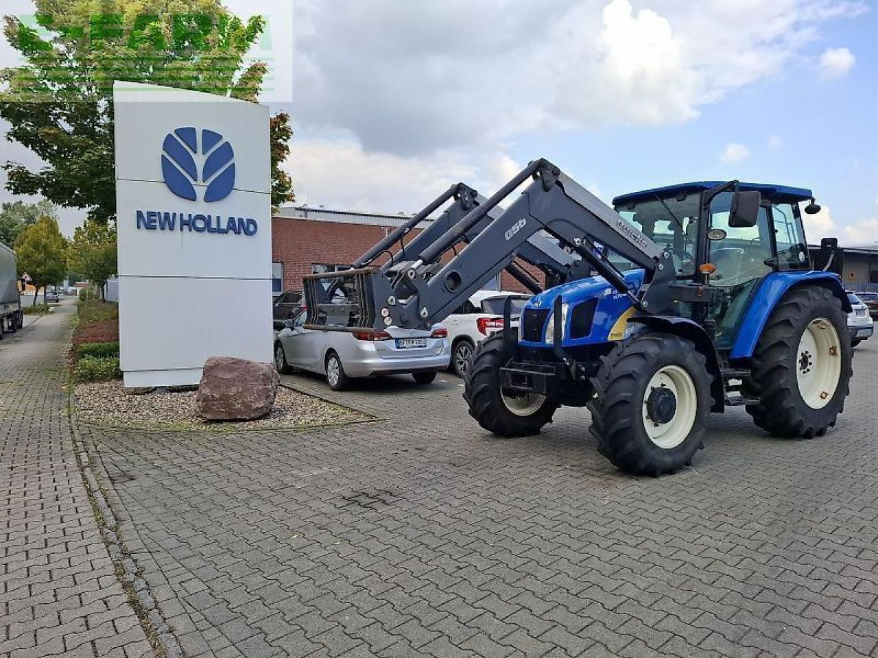New Holland t5050 - Τρακτέρ: φωτογραφία 3 New Holland t5050 - Τρακτέρ: φωτογραφία 3