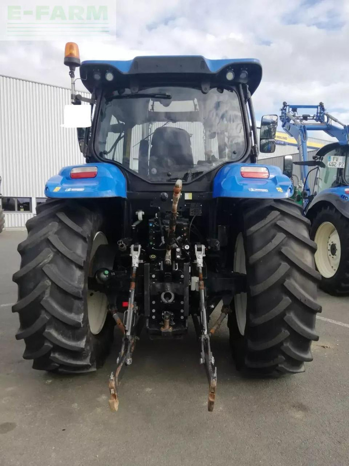 New Holland t6.125 electrocommand t4b - Τρακτέρ: φωτογραφία 4 New Holland t6.125 electrocommand t4b - Τρακτέρ: φωτογραφία 4
