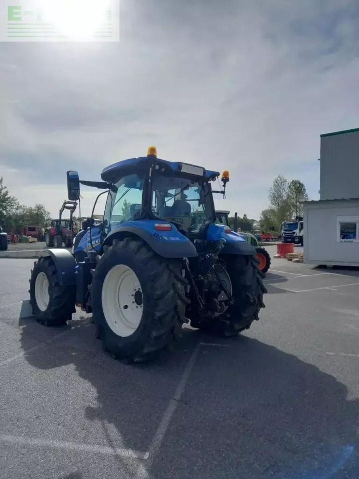 New Holland t6.145 - Τρακτέρ: φωτογραφία 4 New Holland t6.145 - Τρακτέρ: φωτογραφία 4