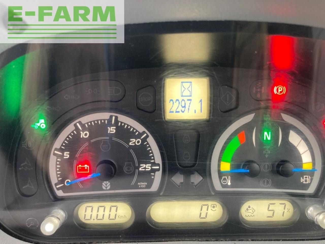 New Holland t6.155 - Τρακτέρ: φωτογραφία 2 New Holland t6.155 - Τρακτέρ: φωτογραφία 2