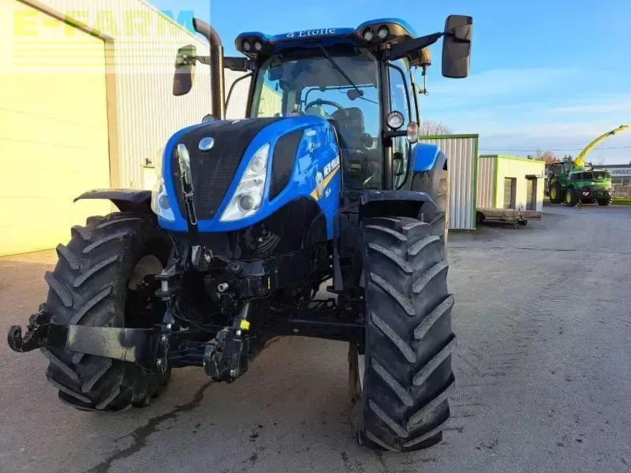 New Holland t6.155 - Τρακτέρ: φωτογραφία 4 New Holland t6.155 - Τρακτέρ: φωτογραφία 4