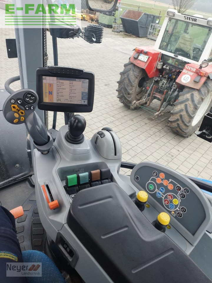 Τρακτέρ New Holland t6090 powercommand: φωτογραφία 12