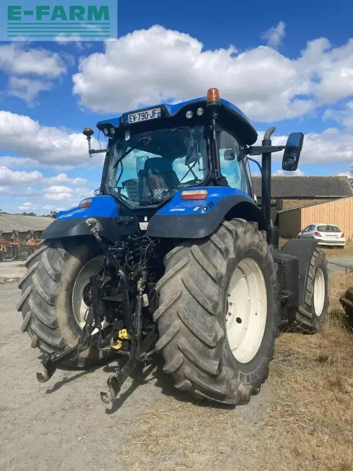 New Holland t7.165s range command t4b S - Τρακτέρ: φωτογραφία 4 New Holland t7.165s range command t4b S - Τρακτέρ: φωτογραφία 4