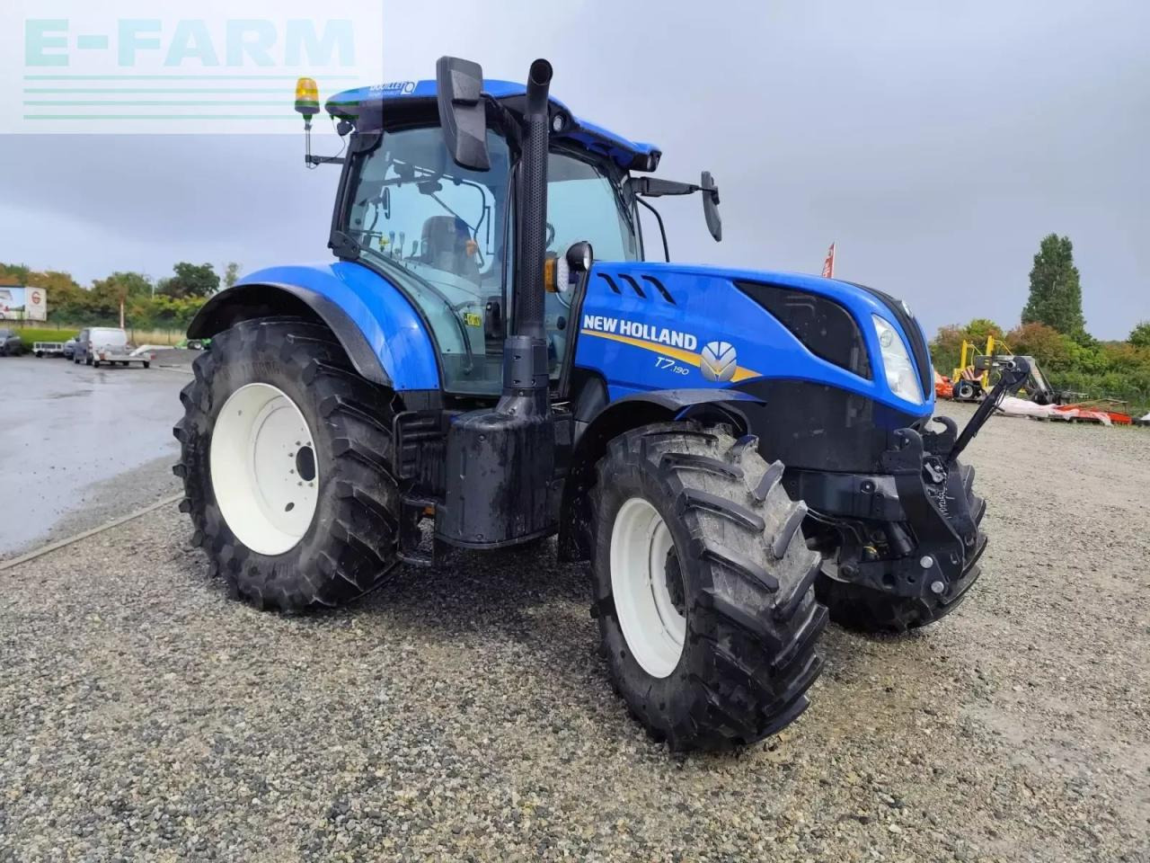 New Holland t7 190 pc - Τρακτέρ: φωτογραφία 4 New Holland t7 190 pc - Τρακτέρ: φωτογραφία 4