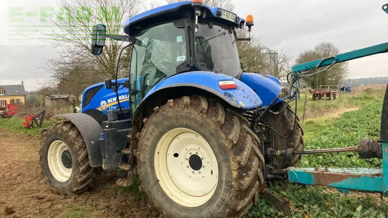 New Holland t7.190 - Τρακτέρ: φωτογραφία 4 New Holland t7.190 - Τρακτέρ: φωτογραφία 4