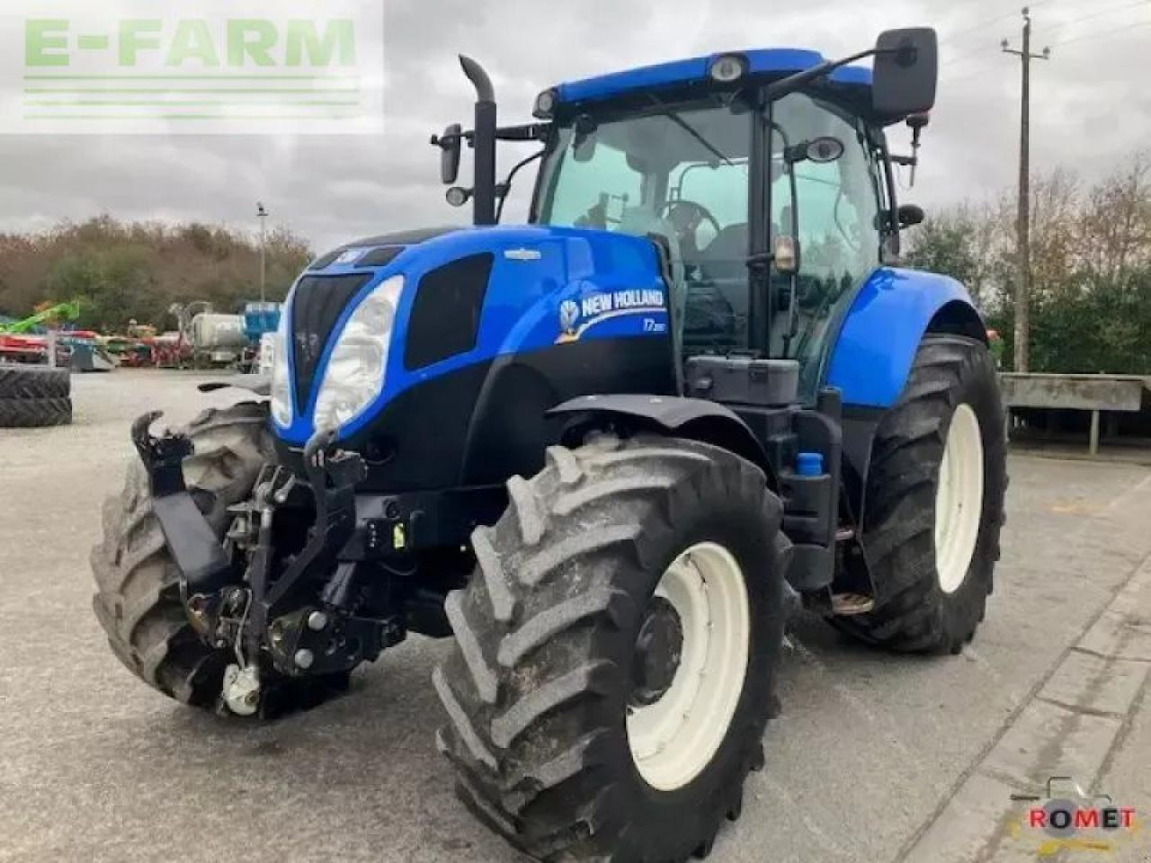 New Holland t7.200 autocomma - Τρακτέρ: φωτογραφία 1 New Holland t7.200 autocomma - Τρακτέρ: φωτογραφία 1
