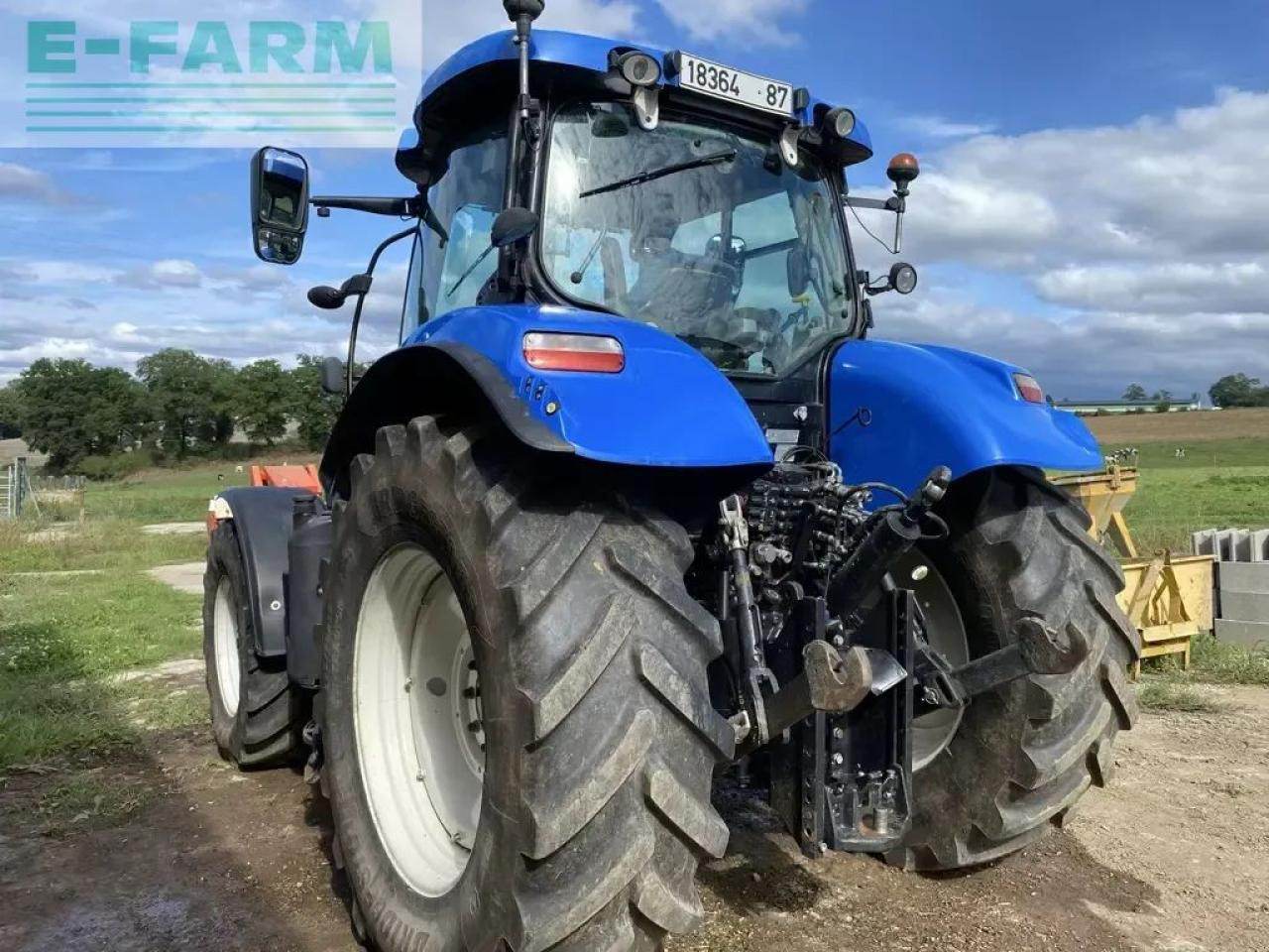 New Holland t7 200 autocommand - Τρακτέρ: φωτογραφία 4 New Holland t7 200 autocommand - Τρακτέρ: φωτογραφία 4