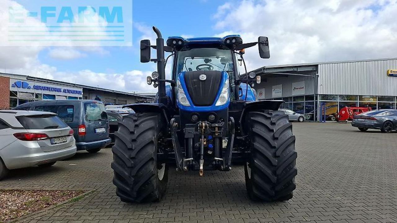 New Holland t7.230 ac - Τρακτέρ: φωτογραφία 3 New Holland t7.230 ac - Τρακτέρ: φωτογραφία 3