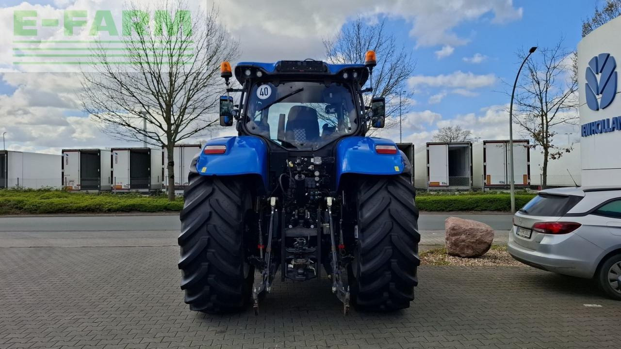New Holland t7.230 ac - Τρακτέρ: φωτογραφία 5 New Holland t7.230 ac - Τρακτέρ: φωτογραφία 5