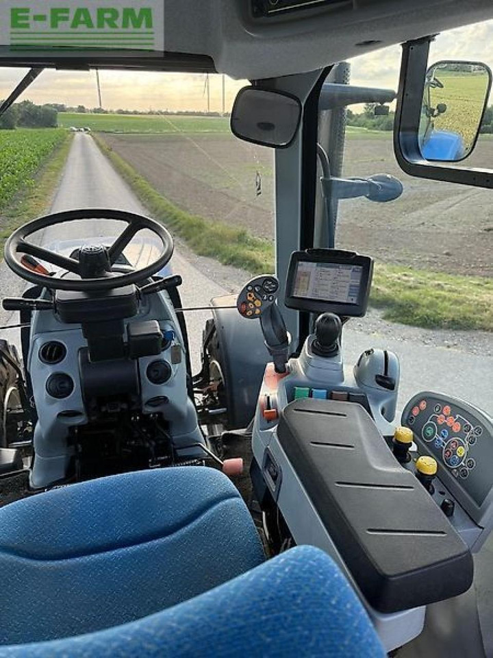 Τρακτέρ New Holland t7.250 autocommand: φωτογραφία 10 Τρακτέρ New Holland t7.250 autocommand: φωτογραφία 10