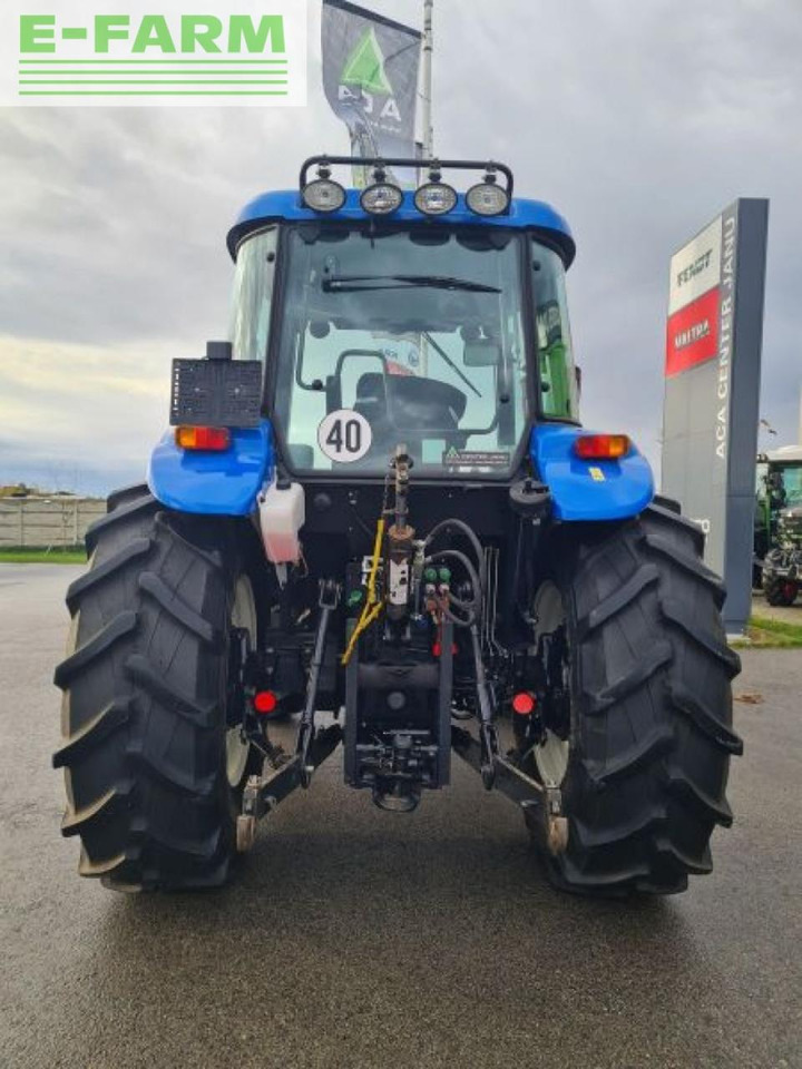 New Holland td 5040 - Τρακτέρ: φωτογραφία 4 New Holland td 5040 - Τρακτέρ: φωτογραφία 4