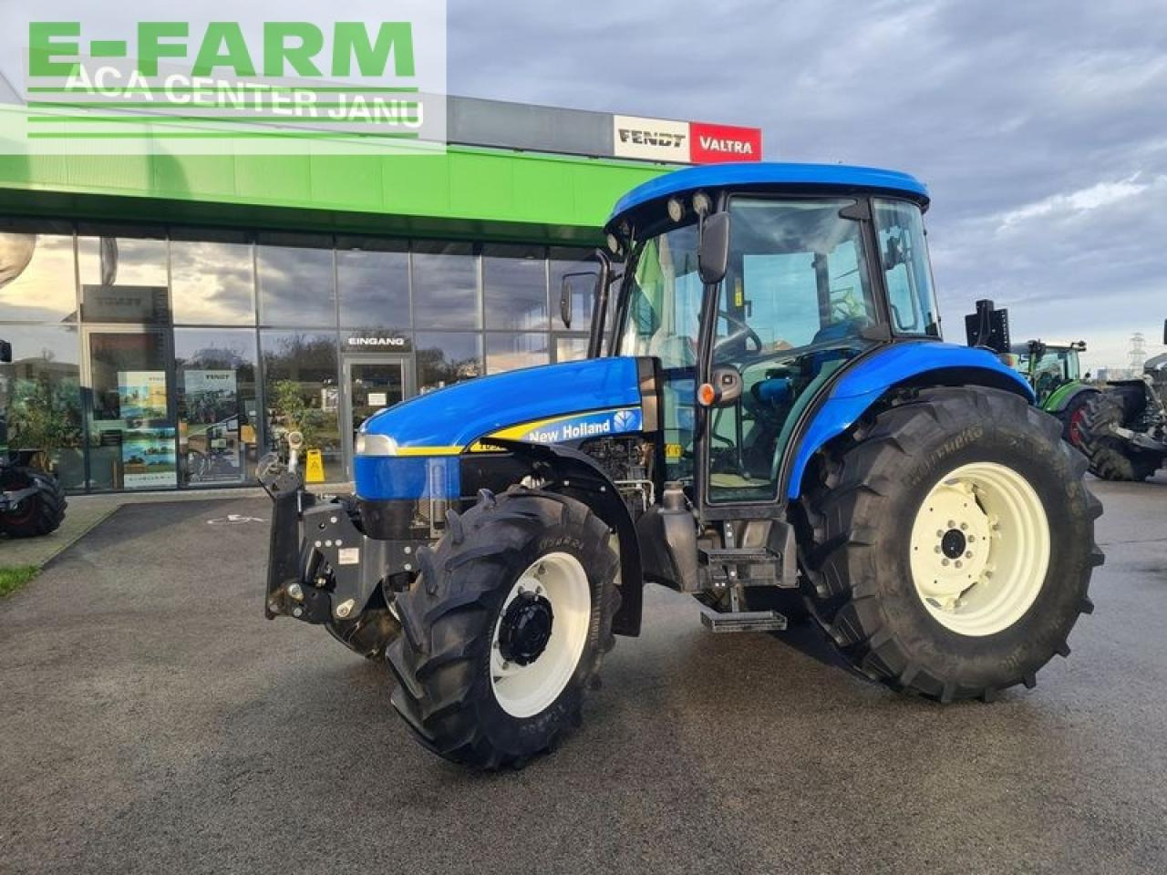 New Holland td 5040 - Τρακτέρ: φωτογραφία 2 New Holland td 5040 - Τρακτέρ: φωτογραφία 2