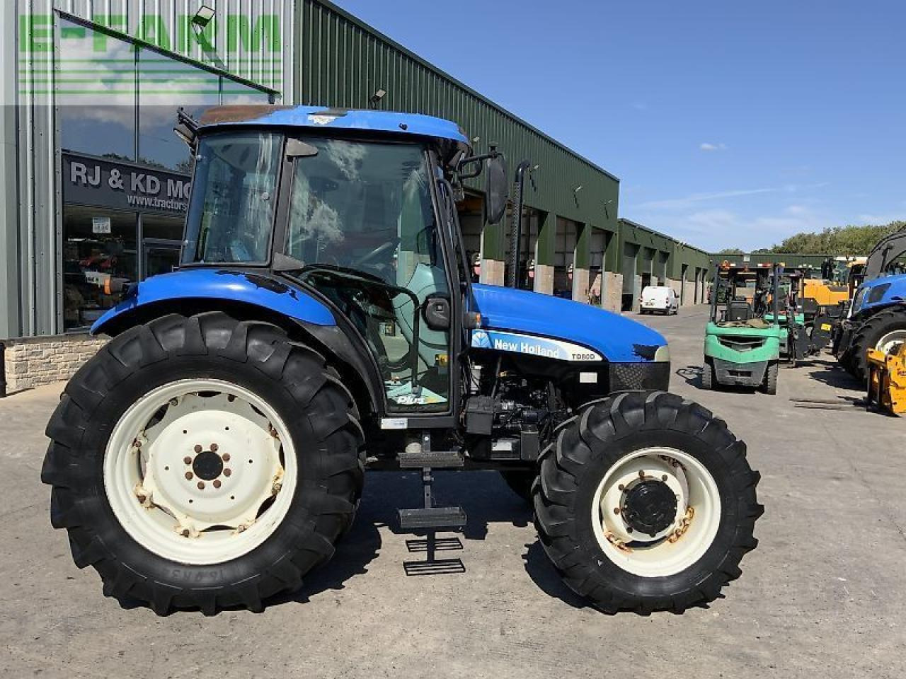 New Holland td80d tractor (st23818) D - Τρακτέρ: φωτογραφία 1 New Holland td80d tractor (st23818) D - Τρακτέρ: φωτογραφία 1