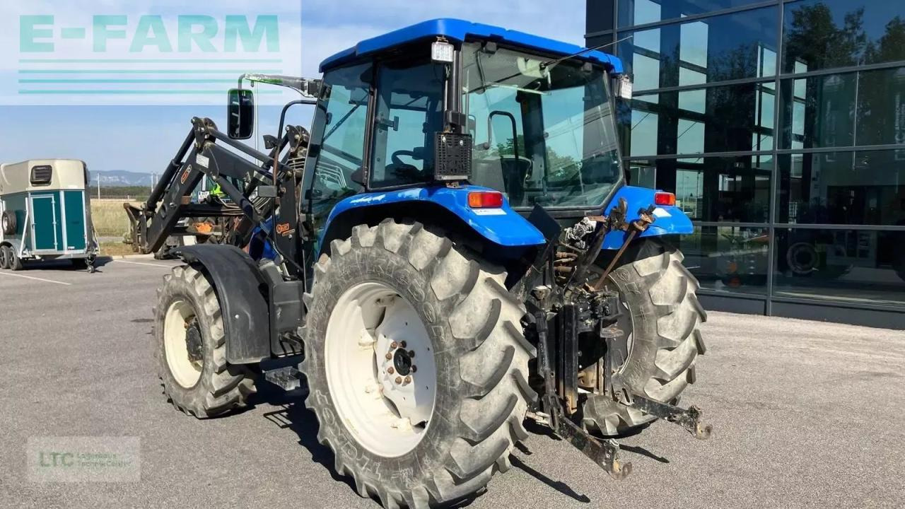 New Holland tl 80 - Τρακτέρ: φωτογραφία 4 New Holland tl 80 - Τρακτέρ: φωτογραφία 4
