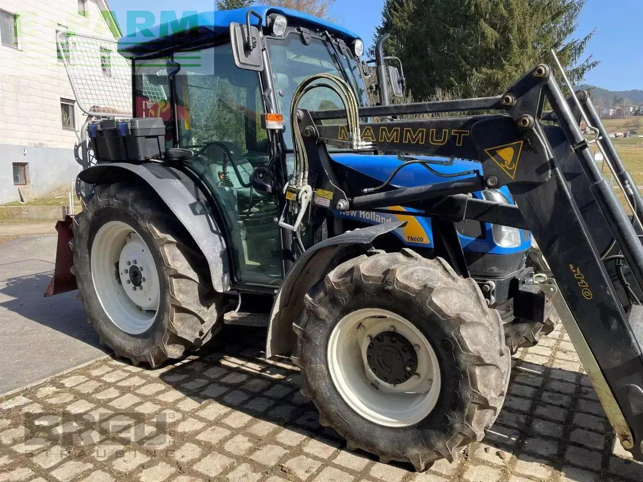 New Holland tn 60 allrad - Τρακτέρ: φωτογραφία 2 New Holland tn 60 allrad - Τρακτέρ: φωτογραφία 2