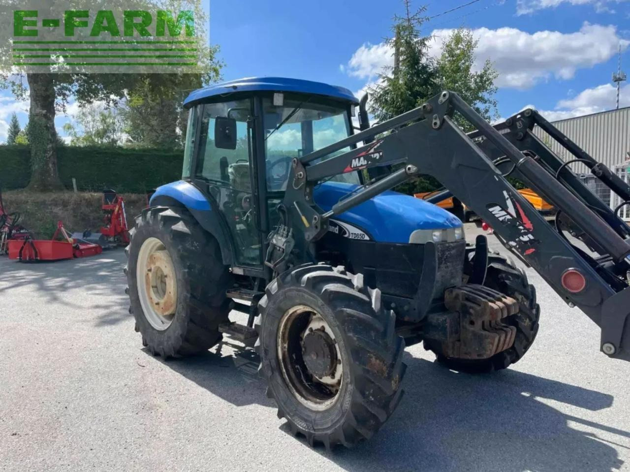 New Holland tracteur agricole td85d new holland D - Τρακτέρ: φωτογραφία 5 New Holland tracteur agricole td85d new holland D - Τρακτέρ: φωτογραφία 5