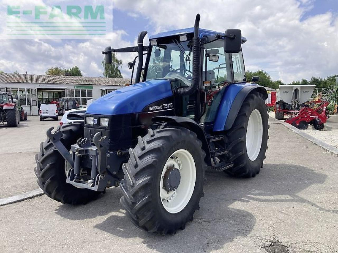 New Holland ts 115 - Τρακτέρ: φωτογραφία 4 New Holland ts 115 - Τρακτέρ: φωτογραφία 4