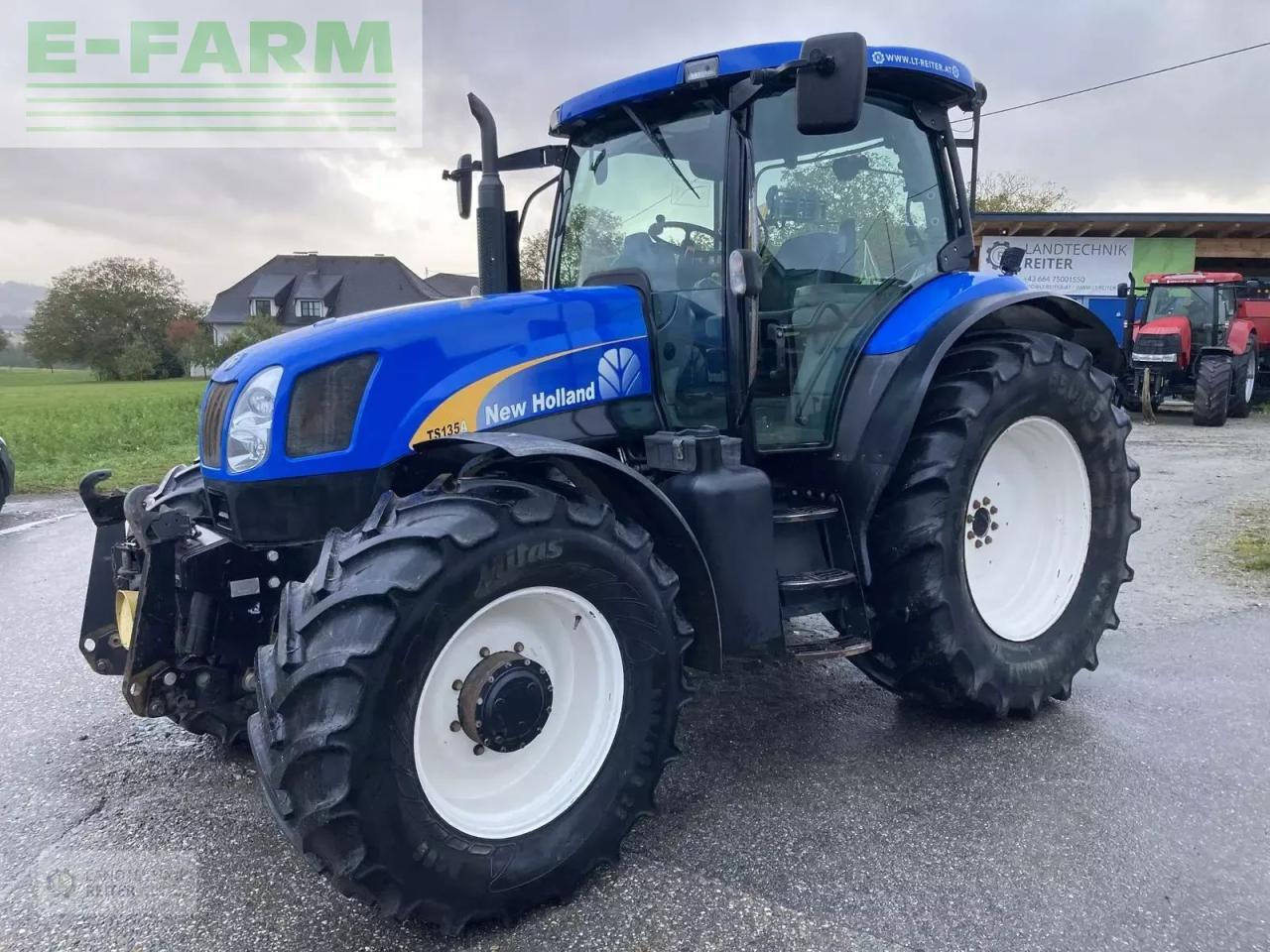 New Holland ts 135 - Τρακτέρ: φωτογραφία 1 New Holland ts 135 - Τρακτέρ: φωτογραφία 1