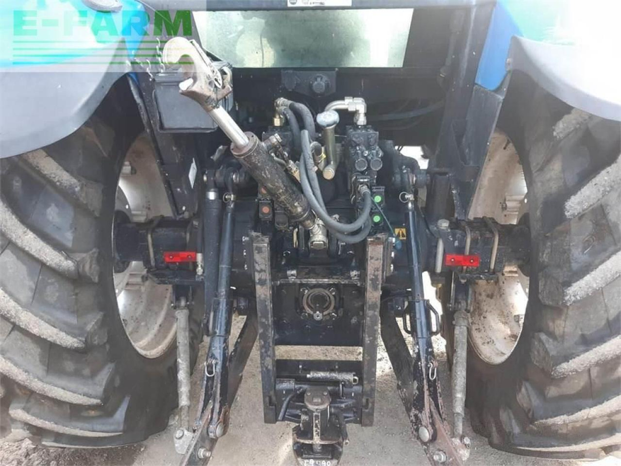 New Holland ts90 - Τρακτέρ: φωτογραφία 3 New Holland ts90 - Τρακτέρ: φωτογραφία 3