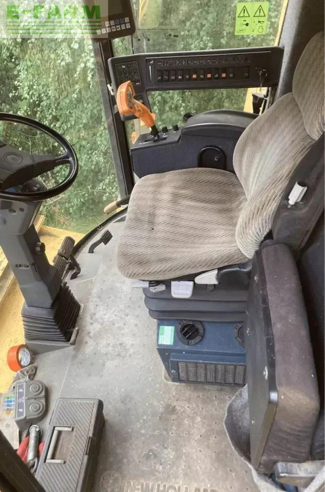 New Holland tx66 sl - Θεριζοαλωνιστική μηχανή: φωτογραφία 4 New Holland tx66 sl - Θεριζοαλωνιστική μηχανή: φωτογραφία 4